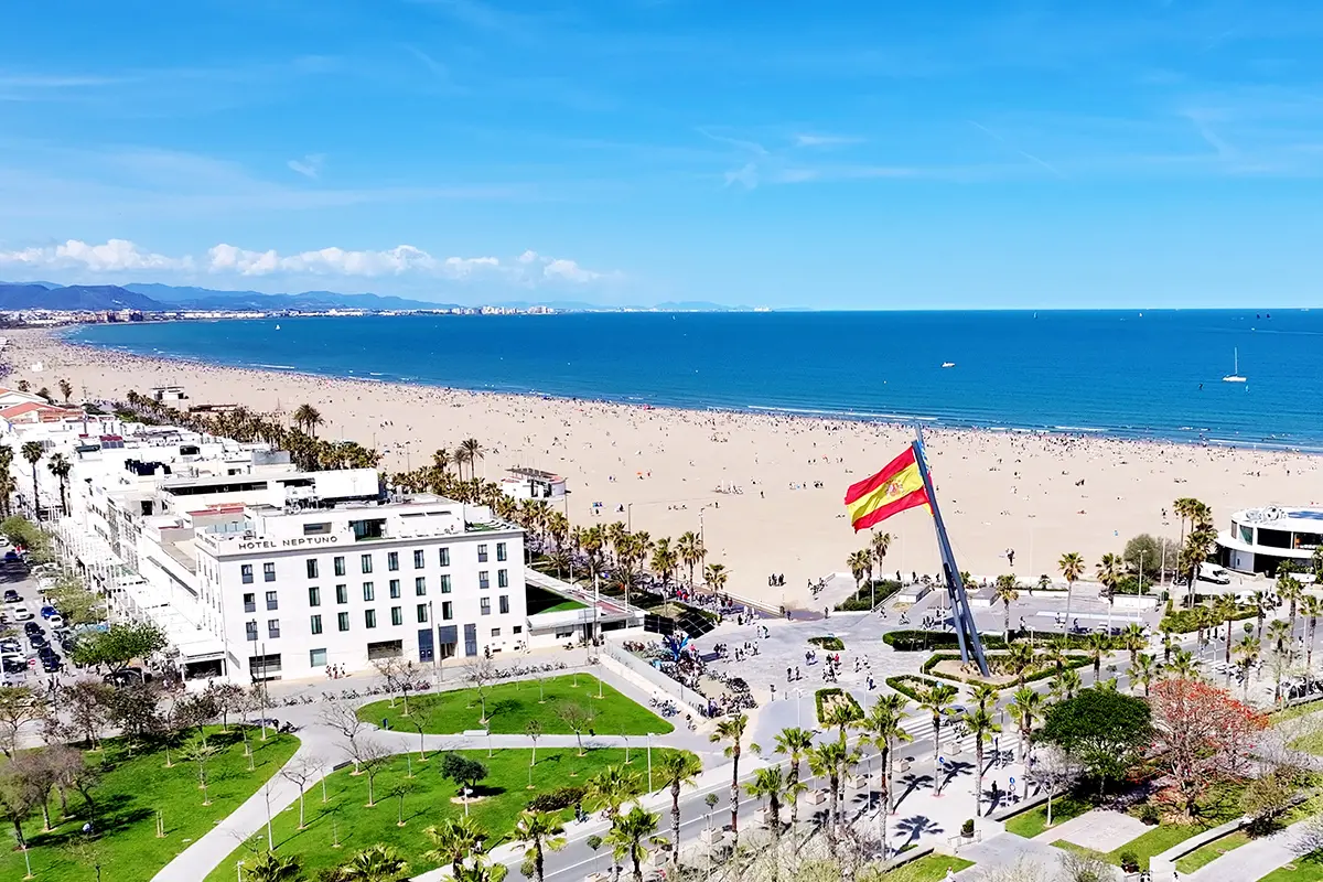Der Stadtstrand von Valencia